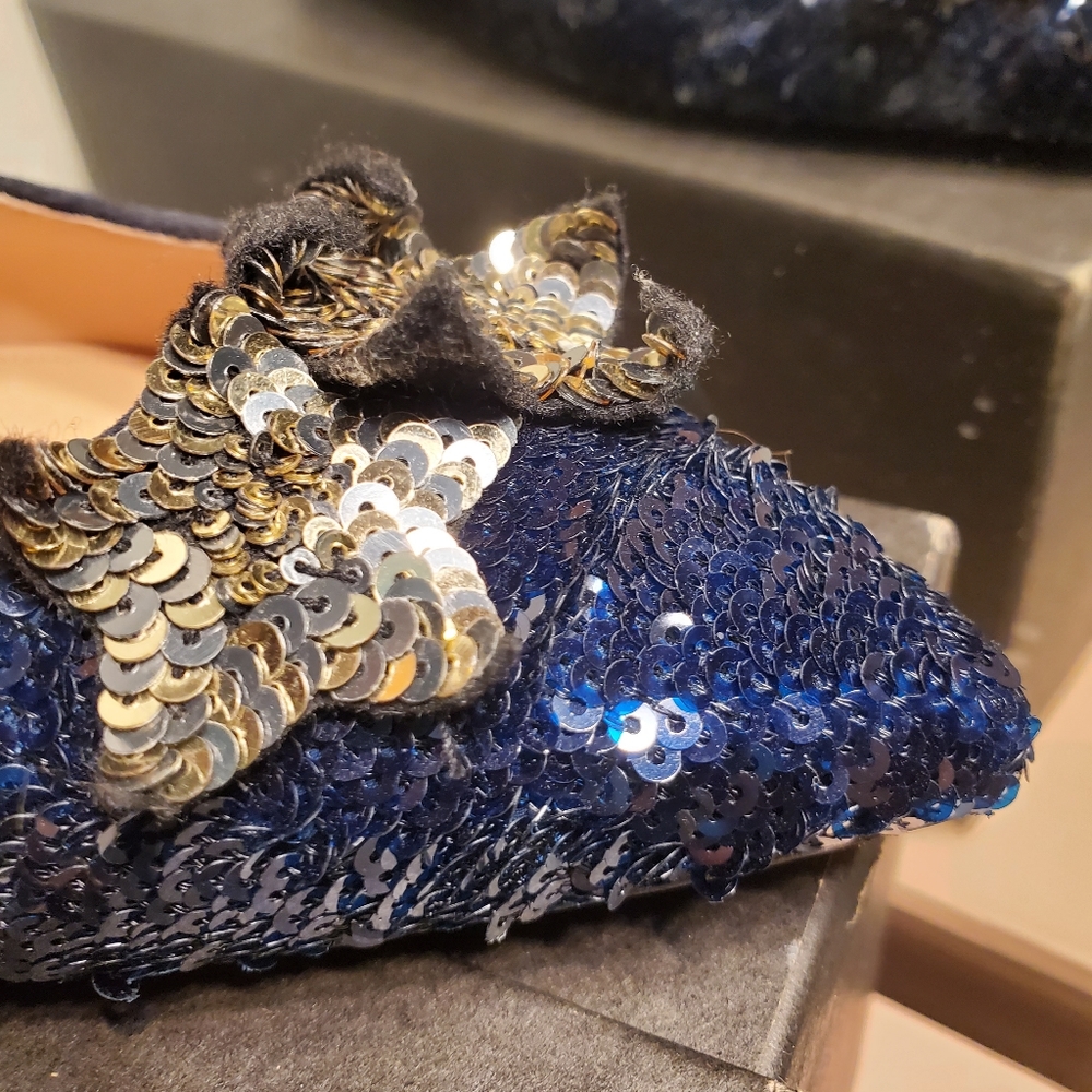 Shoes - Picture 5 of 6